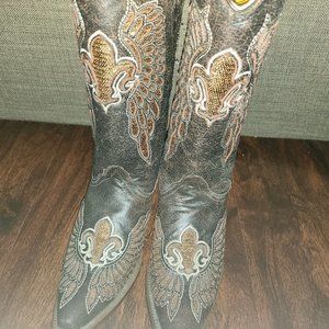 Women's boots